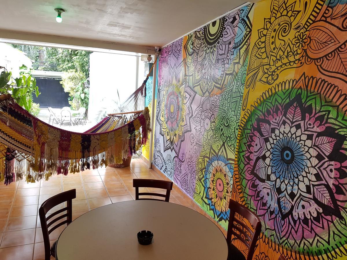 Hostal Aqui Me Quedo San Pedro Sula Ngoại thất bức ảnh