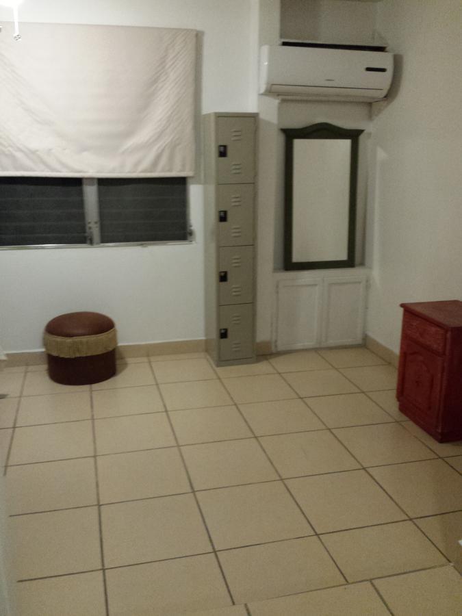 Hostal Aqui Me Quedo San Pedro Sula Ngoại thất bức ảnh