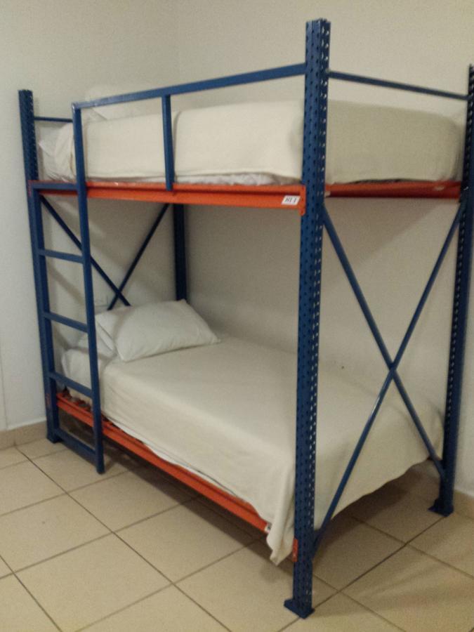 Hostal Aqui Me Quedo San Pedro Sula Ngoại thất bức ảnh
